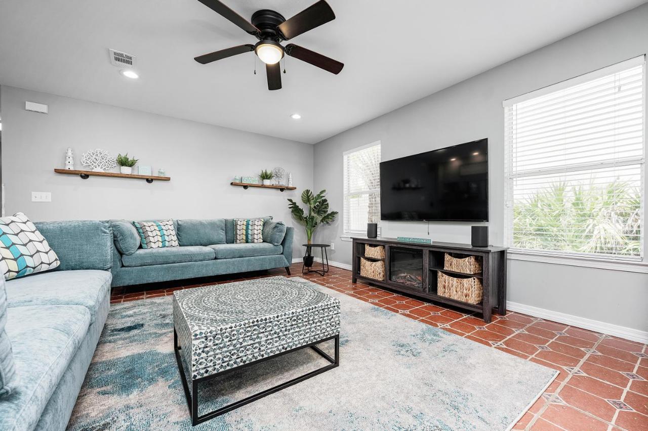 Private Beach Access, Fenced Yard & Pet Friendly, Pool, Cabana Life Beach House Destin Kültér fotó